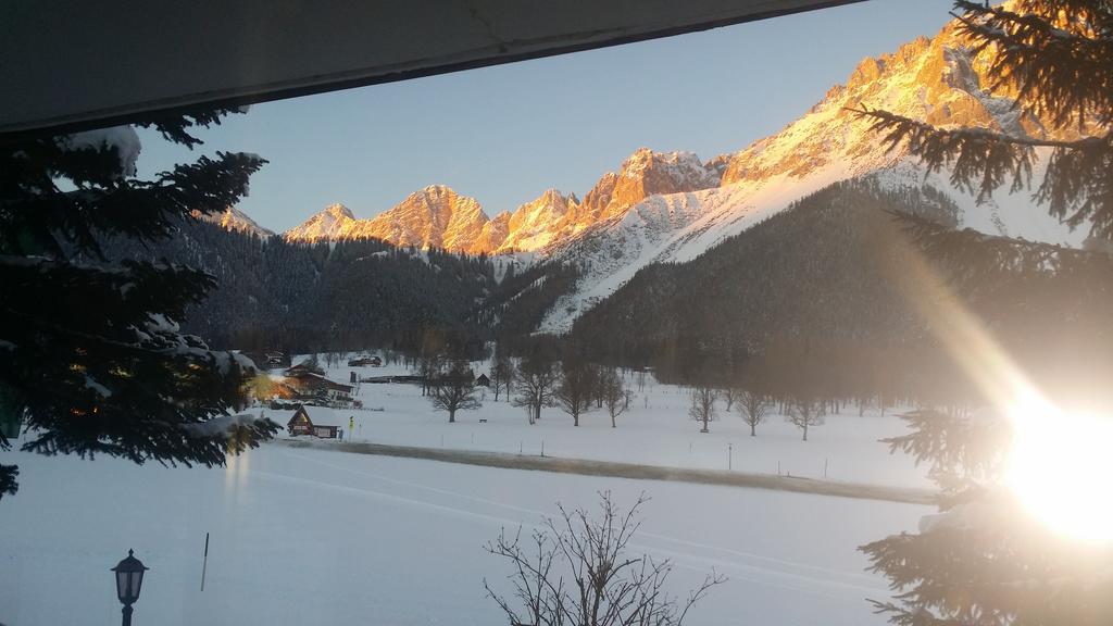 Hotel Bergschloessl Ramsau am Dachstein Exterior foto